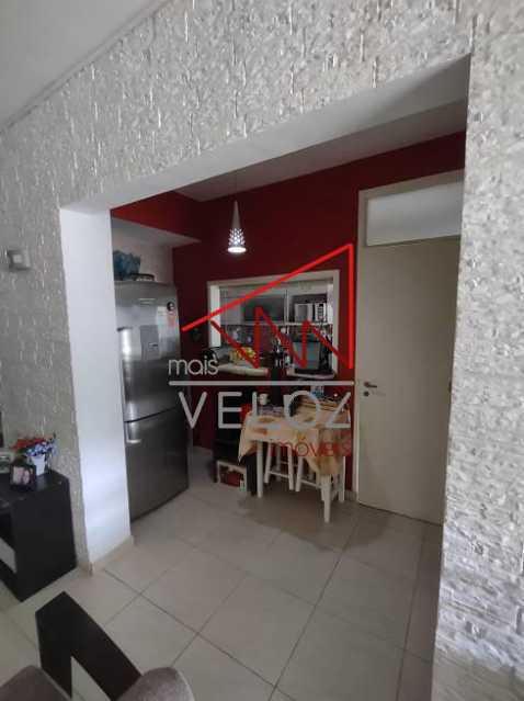 Apartamento à venda com 2 quartos, 83m² - Foto 4