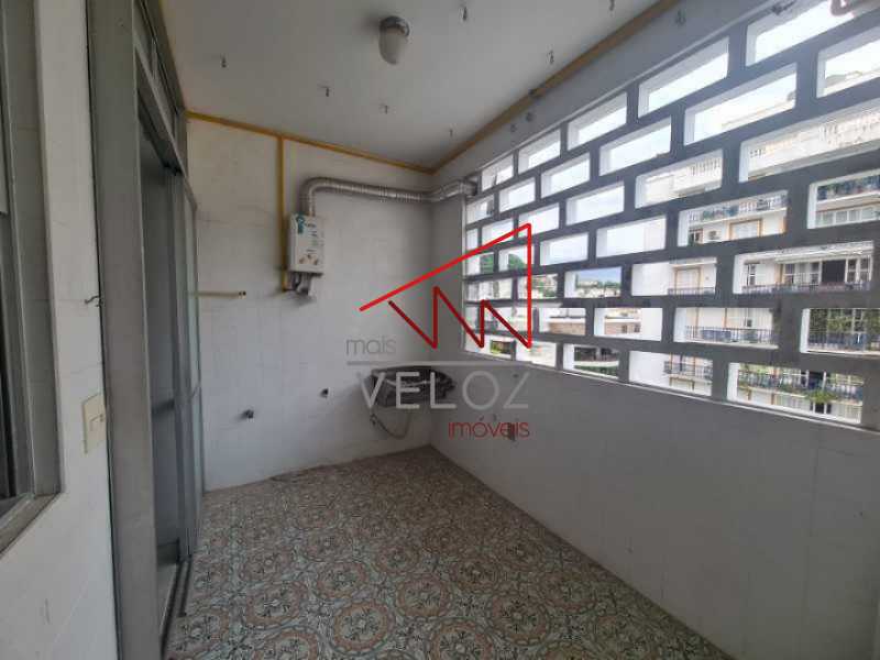 Apartamento à venda com 4 quartos, 200m² - Foto 12