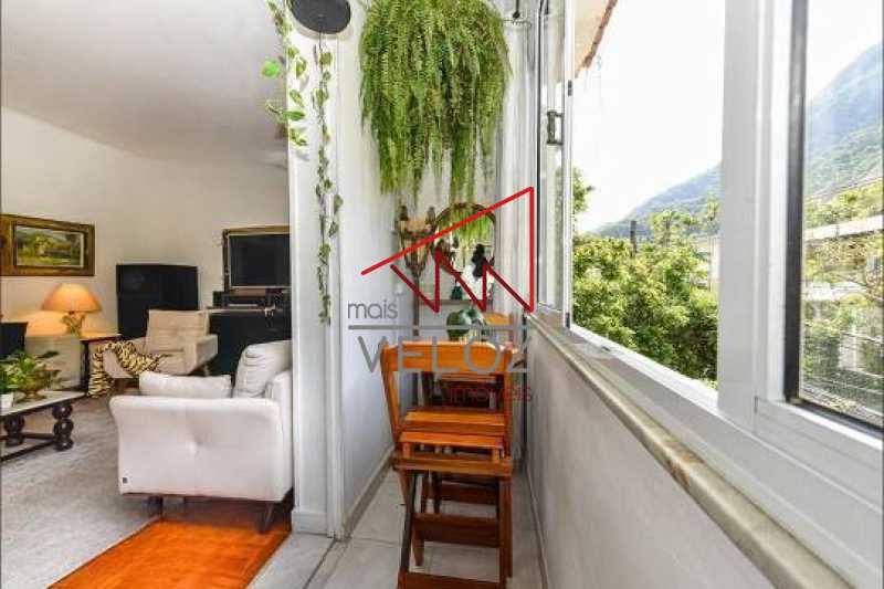 Apartamento à venda com 5 quartos, 200m² - Foto 17