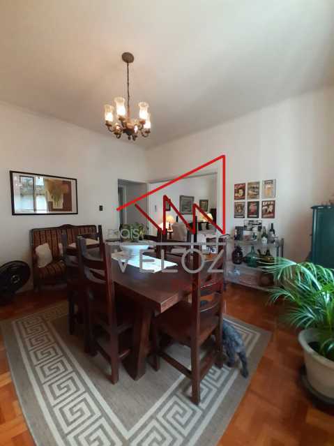 Apartamento à venda com 5 quartos, 220m² - Foto 10