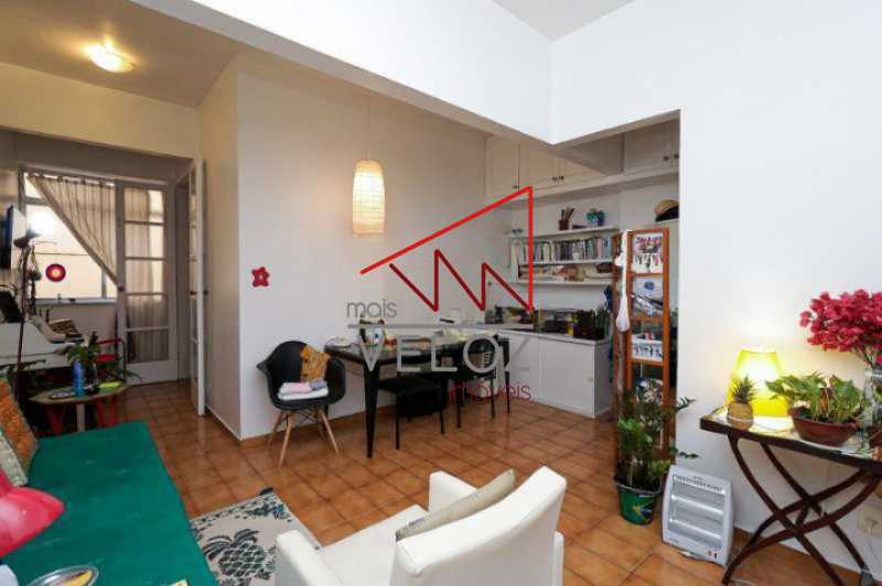 Apartamento à venda com 1 quarto, 52m² - Foto 1