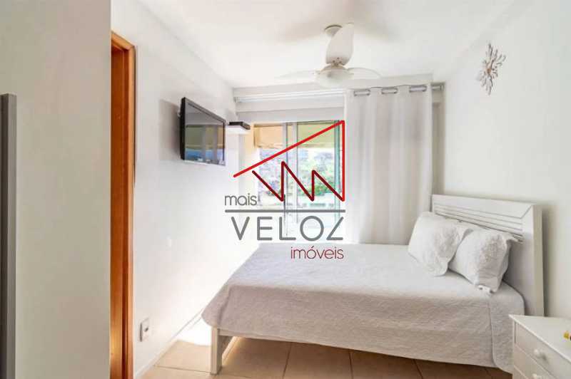 Apartamento à venda com 2 quartos, 94m² - Foto 8