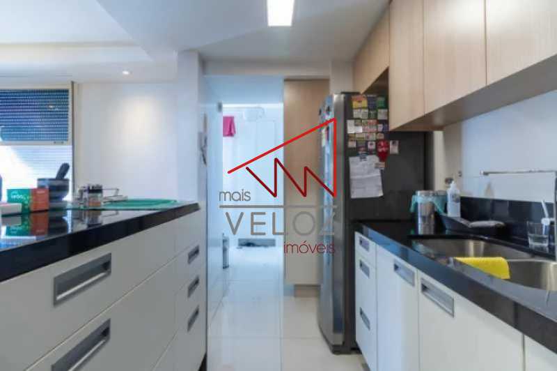 Apartamento à venda com 3 quartos, 97m² - Foto 11