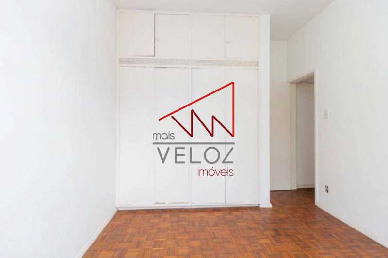 Apartamento à venda com 4 quartos, 131m² - Foto 8