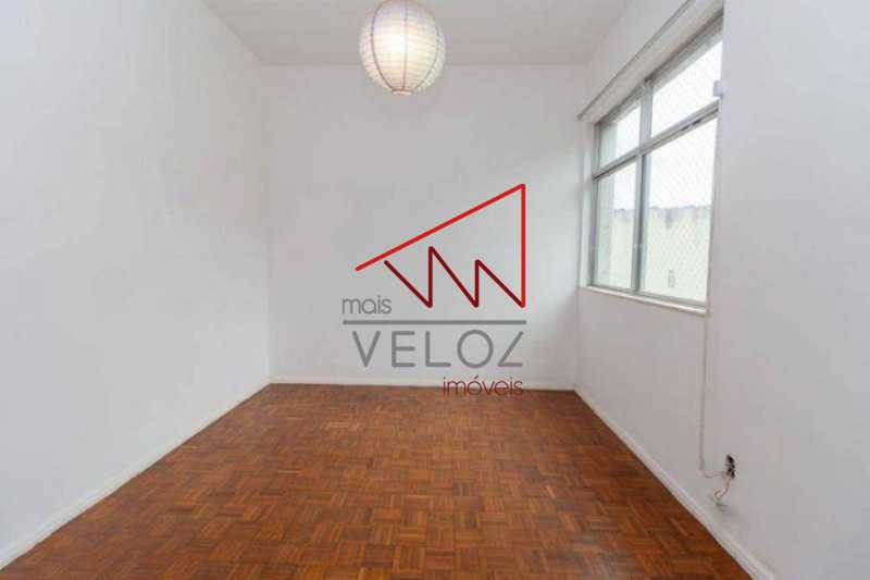 Apartamento à venda com 4 quartos, 131m² - Foto 12