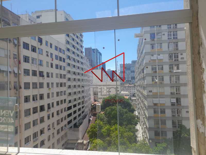 Apartamento à venda com 1 quarto, 40m² - Foto 2