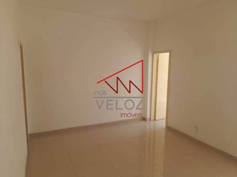 Apartamento à venda com 1 quarto, 40m² - Foto 8