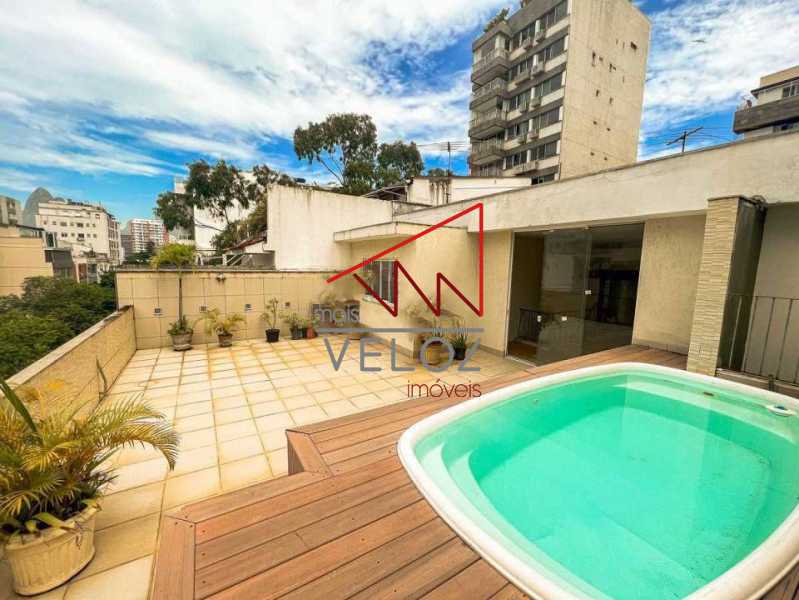 Cobertura à venda com 4 quartos, 350m² - Foto 3