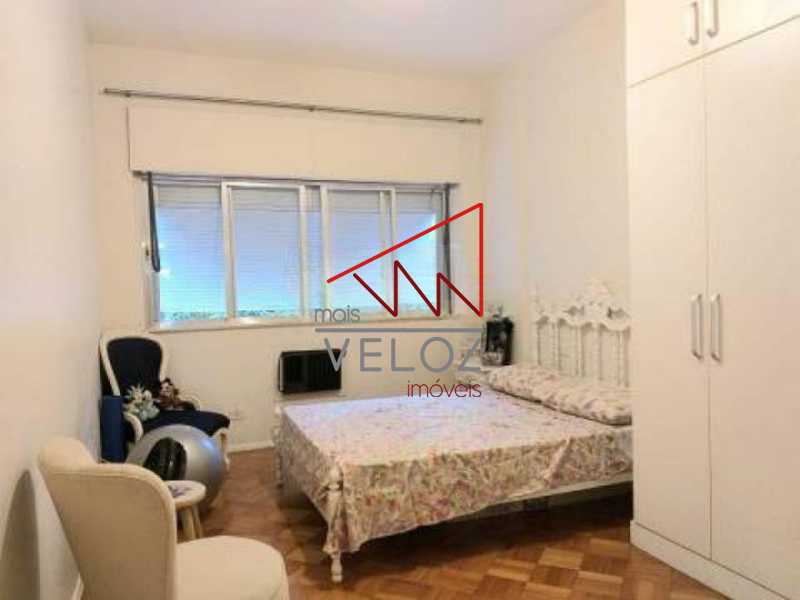 Apartamento à venda com 3 quartos, 233m² - Foto 10