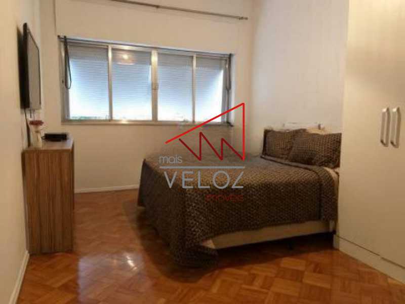 Apartamento à venda com 3 quartos, 233m² - Foto 13