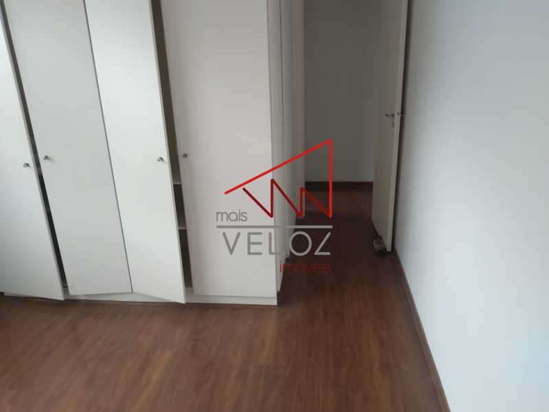 Apartamento à venda com 2 quartos, 73m² - Foto 3