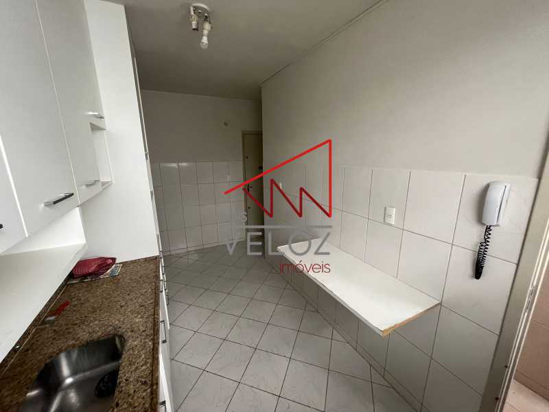 Apartamento à venda com 2 quartos, 78m² - Foto 20