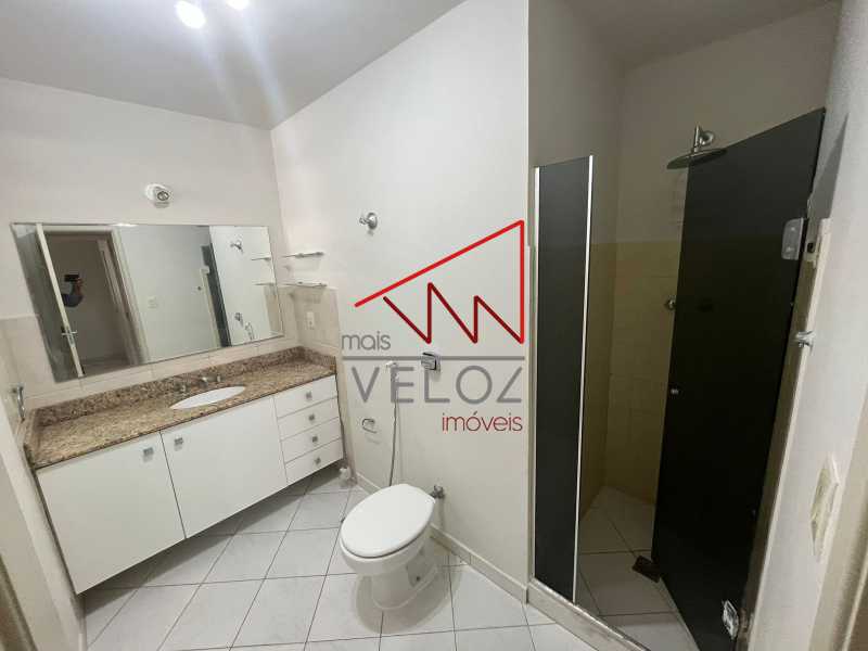 Apartamento à venda com 2 quartos, 78m² - Foto 18