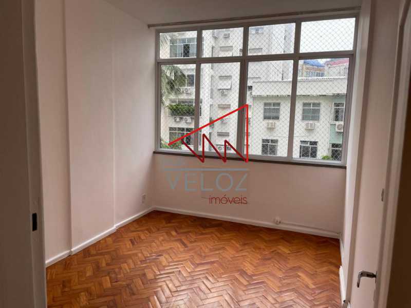 Apartamento à venda com 3 quartos, 103m² - Foto 1