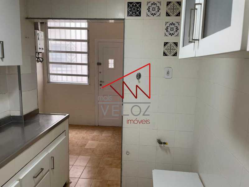 Apartamento à venda com 3 quartos, 103m² - Foto 13