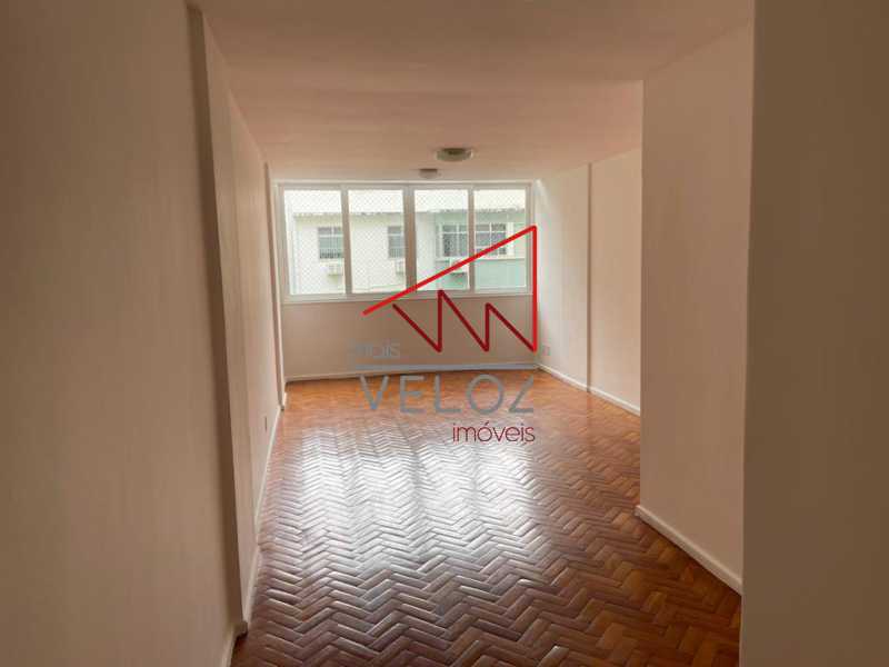 Apartamento à venda com 3 quartos, 103m² - Foto 7