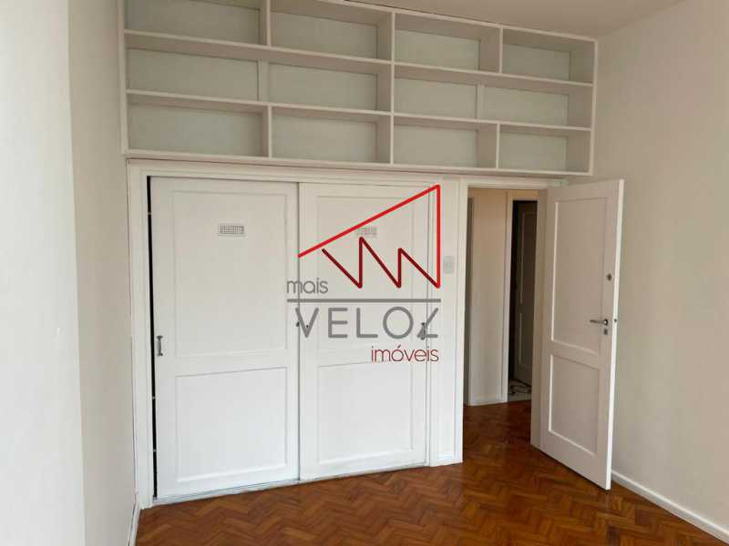 Apartamento à venda com 3 quartos, 103m² - Foto 12