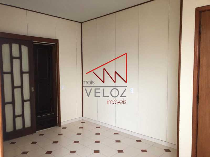 Apartamento à venda com 3 quartos, 119m² - Foto 18