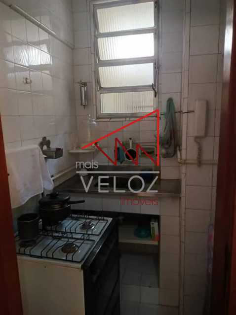 Apartamento à venda com 1 quarto, 40m² - Foto 7