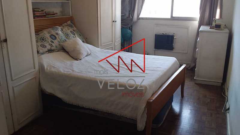 Apartamento à venda com 3 quartos, 135m² - Foto 8