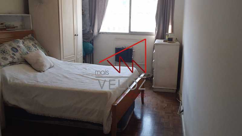 Apartamento à venda com 3 quartos, 135m² - Foto 9