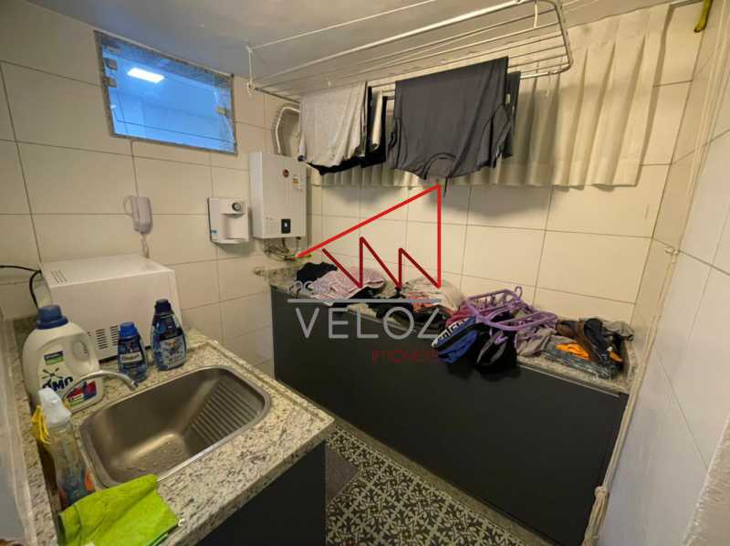 Apartamento à venda com 2 quartos, 62m² - Foto 23