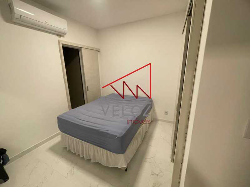 Apartamento à venda com 2 quartos, 62m² - Foto 9