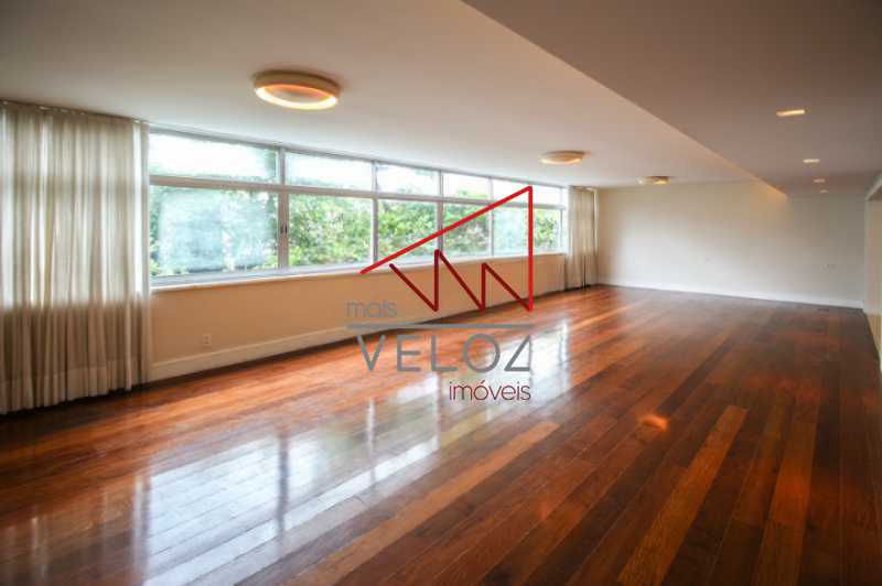 Apartamento à venda com 4 quartos, 316m² - Foto 2