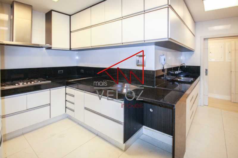 Apartamento à venda com 4 quartos, 316m² - Foto 17