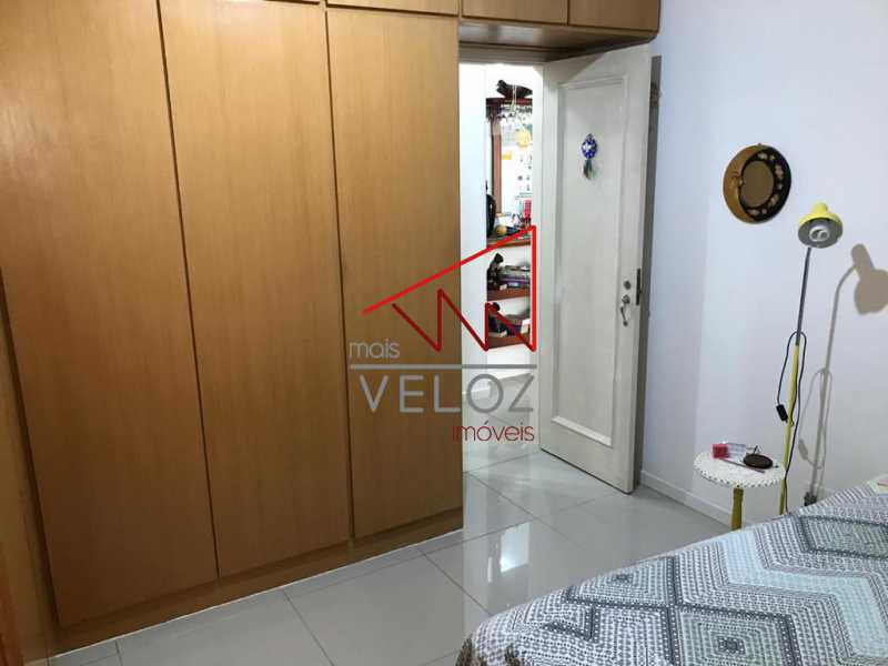 Apartamento à venda com 2 quartos, 74m² - Foto 2