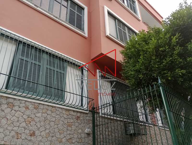 Apartamento à venda com 3 quartos, 115m² - Foto 3