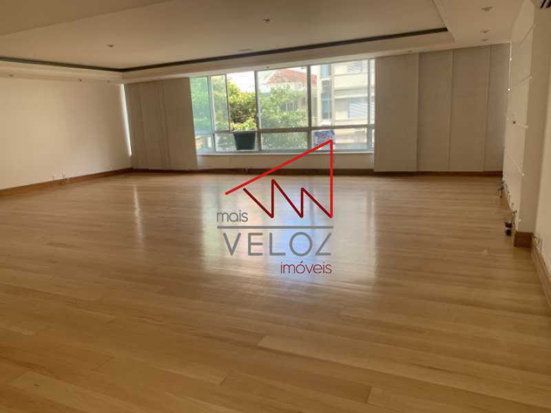 Apartamento à venda com 4 quartos, 270m² - Foto 5