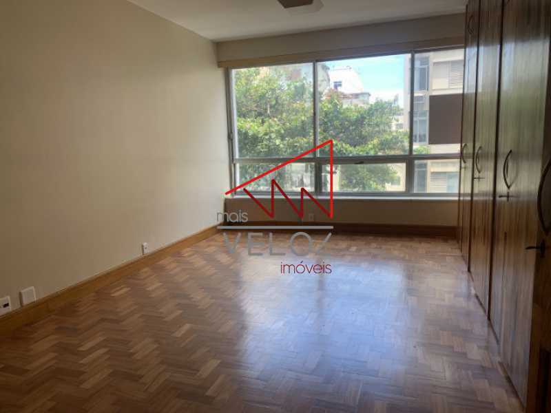 Apartamento à venda com 4 quartos, 270m² - Foto 6