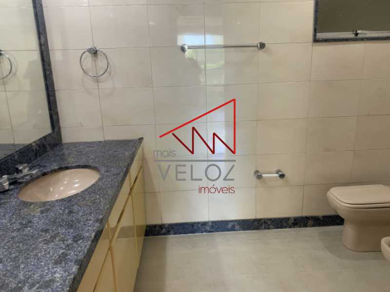 Apartamento à venda com 4 quartos, 270m² - Foto 7