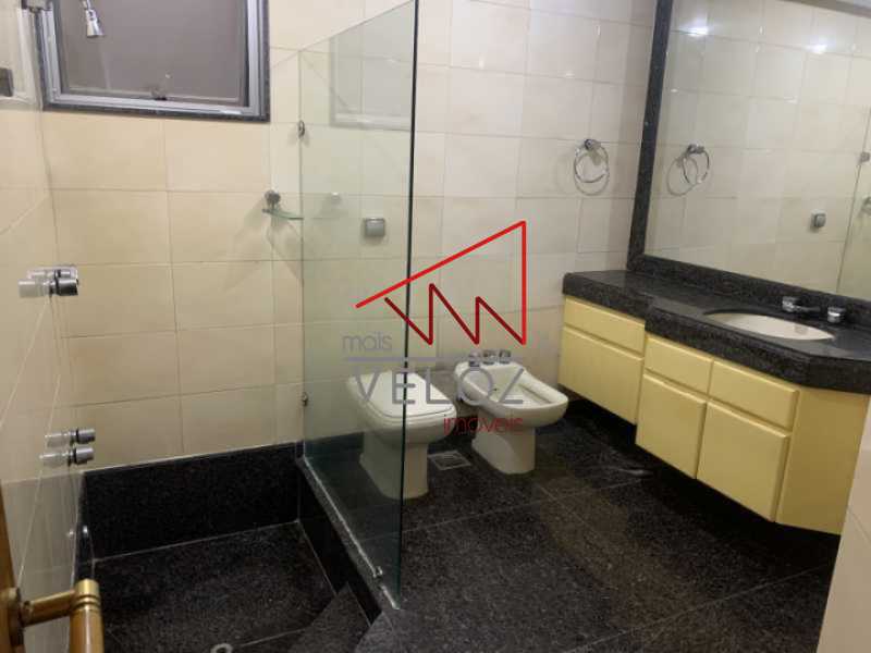 Apartamento à venda com 4 quartos, 270m² - Foto 11