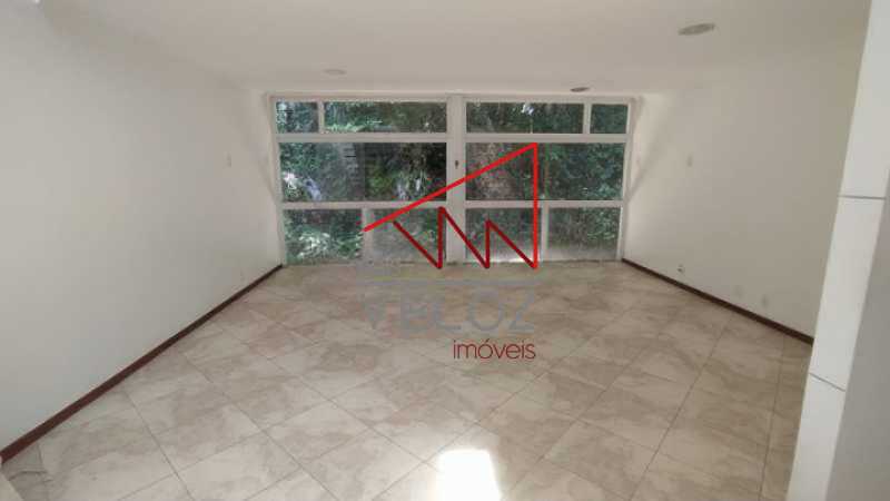 Apartamento à venda com 3 quartos, 212m² - Foto 5