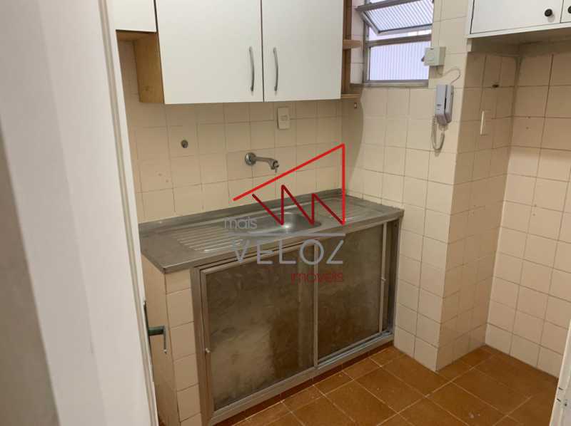 Apartamento à venda com 1 quarto, 47m² - Foto 11