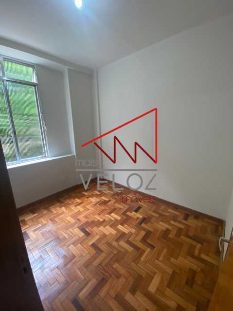 Apartamento à venda com 2 quartos, 57m² - Foto 11