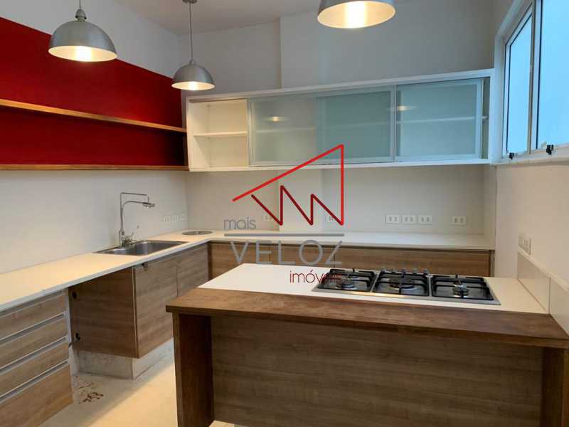 Apartamento à venda com 4 quartos, 290m² - Foto 15