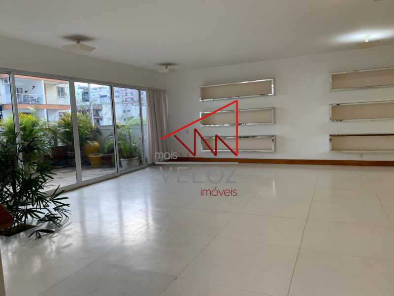 Apartamento à venda com 4 quartos, 290m² - Foto 4