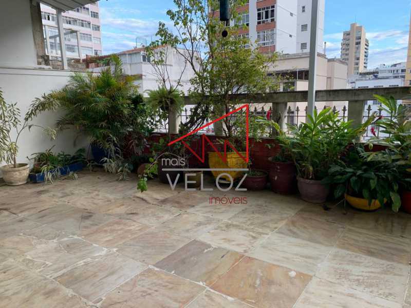 Apartamento à venda com 4 quartos, 290m² - Foto 3