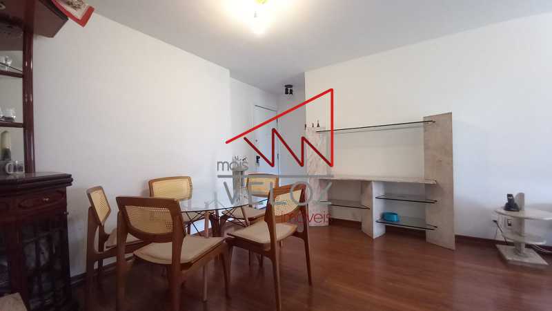 Apartamento à venda com 2 quartos, 80m² - Foto 3