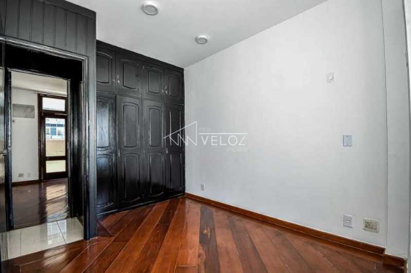 Cobertura à venda com 4 quartos, 245m² - Foto 17