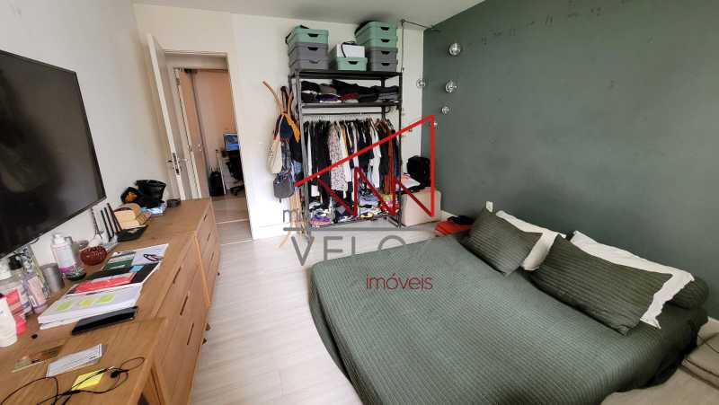 Apartamento à venda com 3 quartos, 125m² - Foto 21