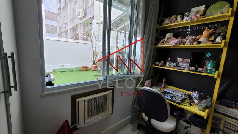 Apartamento à venda com 3 quartos, 125m² - Foto 19