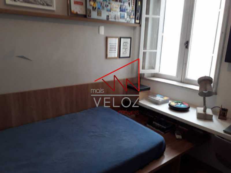 Apartamento à venda com 3 quartos, 95m² - Foto 3