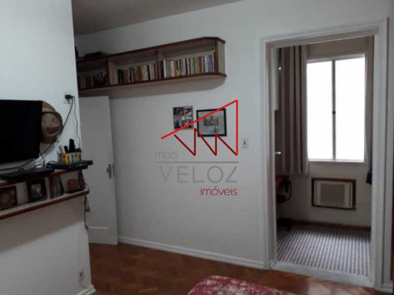 Apartamento à venda com 3 quartos, 95m² - Foto 9