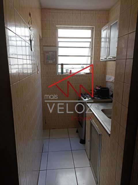 Apartamento à venda com 2 quartos, 39m² - Foto 16