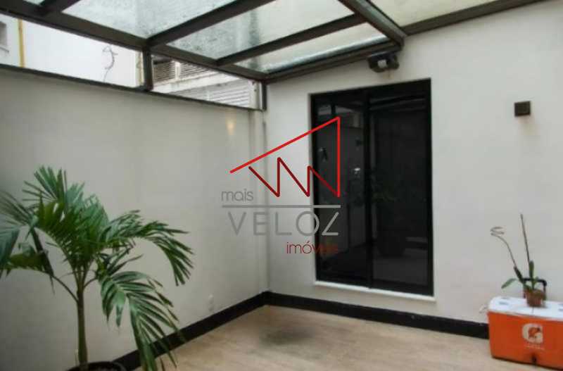 Apartamento à venda com 5 quartos, 230m² - Foto 18