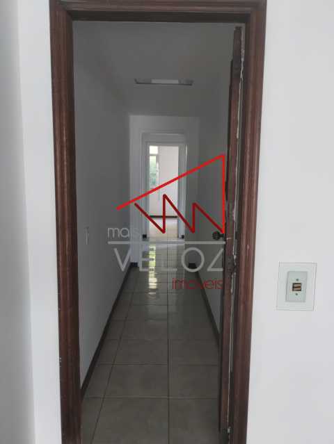 Apartamento à venda com 4 quartos, 220m² - Foto 13